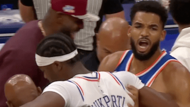 Ariel Hukporti, Karl-Anthony Towns