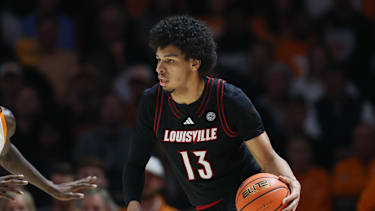 Fru wechselte von den Löwen Braunschweig zu den Louisville Cardinals.