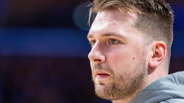 Luka Doncic hat sich öffentlich zum Verkauf der Los Angeles Lakers an Mark Walter geäußert.