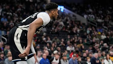 Antetokounmpo hatte erneut mit seinem Knie zu kämpfen.
