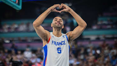 Batum spielte 18 Saisons in der NBA.