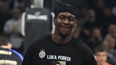 Läuft noch nicht wie gewünscht: Isaac Bonga und Partizan Belgrad haben nur drei ihrer ersten neun EuroLeague-Spiele gewonnen.
