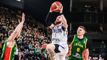 Nico Mannion machte den Sieg für die Italiener klar.