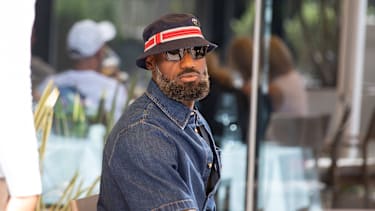 LeBron James hat im Sommer einen Zweijahresvertrag in Philadelphia unterschrieben.