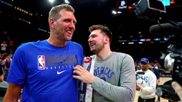 Pflegten ein sehr gutes Verhältnis: Dirk Nowitzki und Luka Doncic.