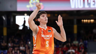 Sergio De Larrea landet am Ende bei den Mavs.