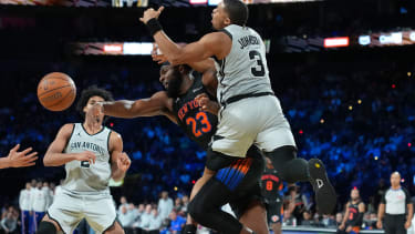 Mitchell Robinson griff sich zehn Offensiv-Rebounds.