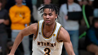 Griffin spielte an der Wyoming University.