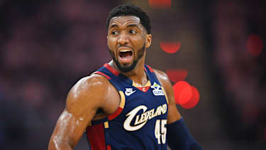 Donovan Mitchell stemmte sich mit 31 Punkten gegen die Niederlage in Spiel 4, bekam aber zu wenig Hilfe. Kann LeBron James das ändern?