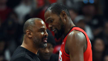 Rockets-Coach Ime Udoka mit Starspieler Kevin Durant.