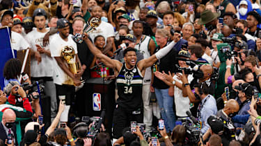 Der Grieche führte die Bucks 2021 zur NBA-Meisterschaft.