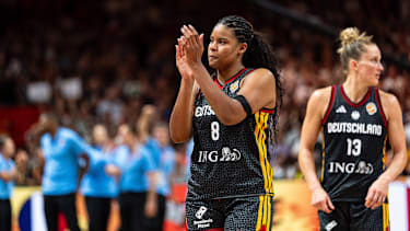Zwei der besten Deutschen bei der Heim-WM: Nyara Sabally (l.) und Leonie Fiebich.