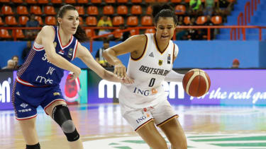 Fiebich und Satou Sabally stark: Deutschland besiegt Serbien