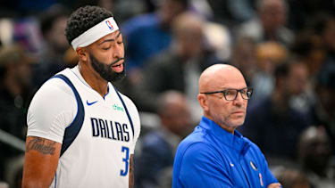 Anthony Davis und sein Trainer bei den Dallas Mavericks, Jason Kidd.
