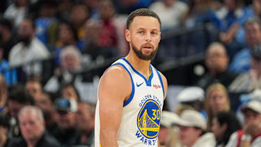 Stephen Curry führt die Golden State Warriors weiter an.