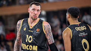 Daniel Theis spielt seit letztem Jahr bei Monaco.