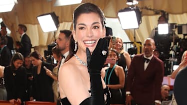 Anne Hathaway