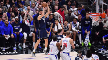 Sieben Versuche, fünf Treffer: Maxi Kleber traf in L.A. immer wieder per Dreier.