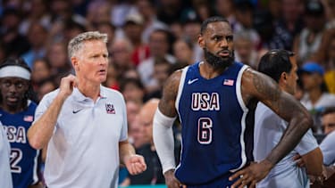 Warriors-Coach Steve Kerr und LeBron James gemeinsam bei Team USA.