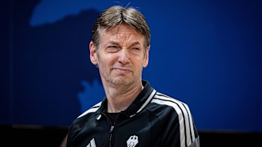 Olaf Lange ist Bundestrainer der deutschen Frauen-Nationalmannschaft.