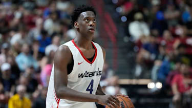 AJ Dybantsa könnte sein NBA-Debüt feiern.