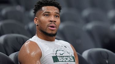 Giannis Antetokounmpo spielt für die Bucks