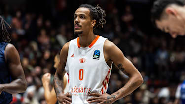 GER, BKT EuroCup, Saison 2025 2026, Niners Chemnitz - Buducnost VOLI Podgorica. 12.11.2025, Messe, Chemnitz, GER, BKT EuroCup, Saison 2025 2026, Niners Chemnitz - Buducnost VOLI Podgorica. Kevin Yebo (Niners Chemnitz, 0) Foto Alexander Trienitz Chemnitz Messe Sachsen Deutschland *** GER, BKT EuroCup, Season 2025 2026, Niners Chemnitz Buducnost VOLI Podgorica 12 11 2025, Messe, Chemnitz, GER, BKT EuroCup, Season 2025 2026, Niners Chemnitz Buducnost VOLI Podgorica Kevin Yebo Niners Chemnitz, 0 Photo Alexander Trienitz Chemnitz Messe Sachsen Germany