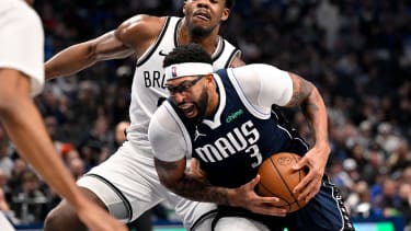 Anthony Davis bei den Mavs.