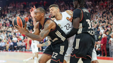 Mike kam im Sommer von Partizan Belgrad nach München.