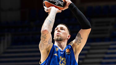 Daniel Theis kam auf 8 Punkte.