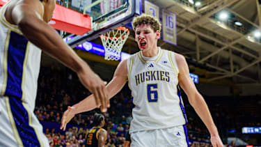 Hannes Steinbach wechselte aus Würzburg ans College und schaffte über die NCAA den Sprung in die NBA.