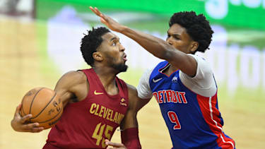 Mit Donovan Mitchell erwartet Ausar Thompson die nächste schwierige Aufgabe.