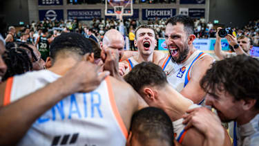 Science City feierte den Sieg im Duell der Aufsteiger bereits ausgelassen. Der Klassenerhalt ist ihnen somit kaum noch zu nehmen.