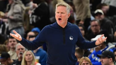 Steve Kerr steht bereits seit 2014 an der Seitenlinie seiner Golden State Warriors.