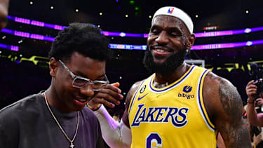 Bryce mit Vater LeBron.