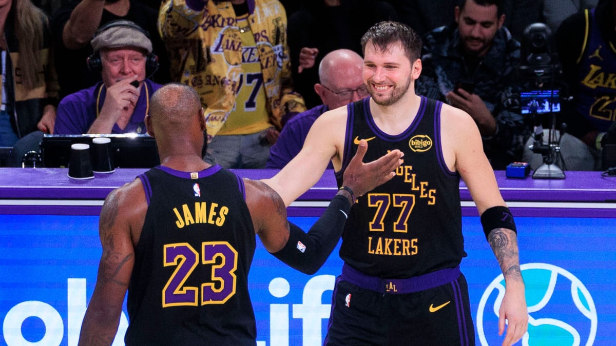 NBA：レブロンとルカが優勢、ロケッツが震える – ウルブズがバックスを解体