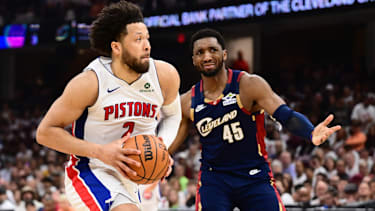 Pistons-Star Cade Cunningham wurde hart in die Mangel genommen und benötigte für seine 27 Punkte insgesamt 27 Würfe. Dennoch beendete er das Spiel mit einem Double-Double (27/10/10).