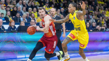 Andreas Obst sicherte den Bayern den Sieg in Oldenburg.