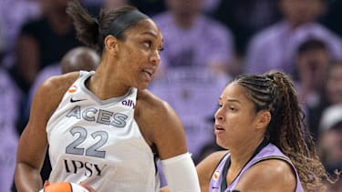 A'ja Wilson, Veronica Burton