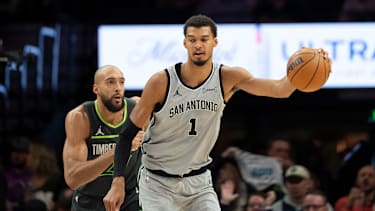 Victor Wembanyama gegen Rudy Gobert