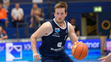 Spencer Reaves erzielte 19 Punkte für den MBC.