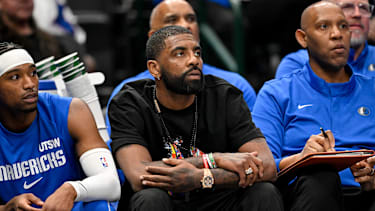Die Mavs stehen derzeit auf Rang 12 im Westen.