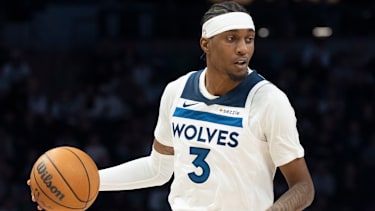 Jaden McDaniels sorgt in der Serie gegen die Denver Nuggets für Aufsehen.