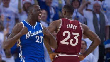 Vor exakt 10 Jahren: Das legendäre Duell der Warriors und Cavaliers am Weihnachtstag 2015.