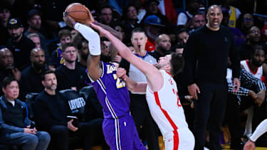 LeBron James und Alperen Sengün lieferten sich ein Wortgefecht.