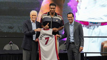 Giannis Antetokounmpo spielt künftig für die Miami Heat.