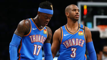 Dennis Schröder spielte ein Jahr an der Seite von Chris Paul.