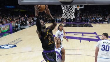 Deandre Ayton spielt eine gute Saison für die Lakers.
