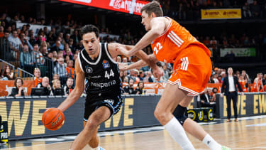 Tibor Pleiß erzielte bei seinem BBL-Comeback sechs Punkte.