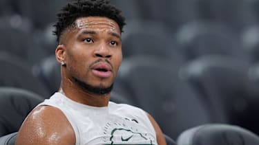 Giannis Antetokounmpo bleibt vorerst bei den Milwaukee Bucks.